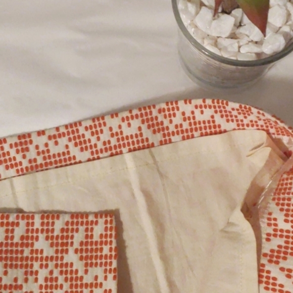 J.Crew Embroidered Pencil Skirt size 2 - Picture 8 of 8